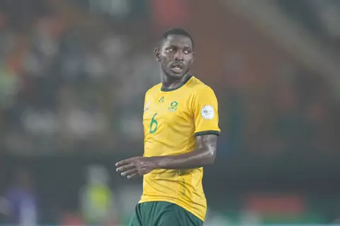 أوبري موديبا.. ساعي البريد الذي يتحدى محمد صلاح في أمم أفريقيا